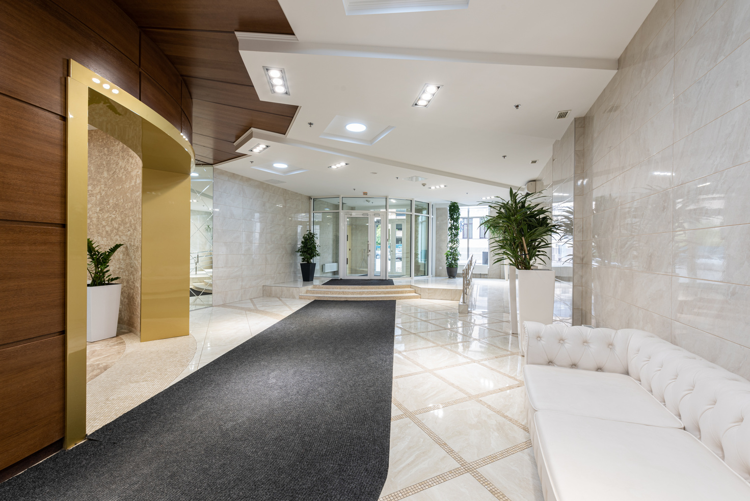 Modern spacious lobby of luxury hotel